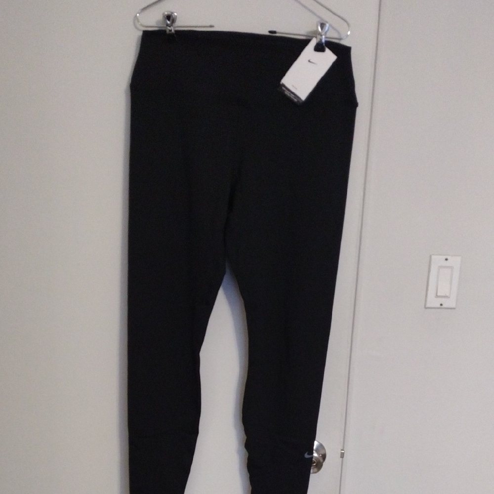 Nike Dark Charcoal Leggings